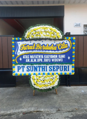 Papan Bunga Duka di Bunut Hulu